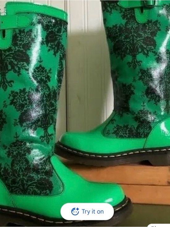 Dr. Martens Shoes - Doc Marten Green Floral Patent Boots for Women size 9